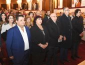 صور.. وزير الثقافة إيناس عبد الدايم تشهد إعادة تشغيل المسرح القومى