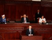 ماكرون: ثورة تونس كذبت كل من يعتقد عدم تعايش الإسلام مع الديمقراطية(صور)