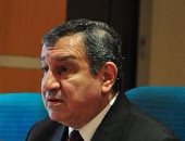 عصام شرف فى معرض القاهرة للكتاب بـ ندوة "طريق الحرير" .. الخميس 