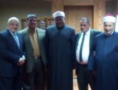 وكيل اللجنة الدينية بالبرلمان يزور مشيخة الأزهر ويلتقى عباس شومان
