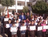 صور.. وكيل تعليم جنوب سيناء للطلاب: "التفوق أسعد لحظات طالب العلم"
