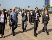 رئيس وفد الاتحاد الأوروبى يزور ميناء دمياط ويعد بزيادة الفرص الاستثمارية