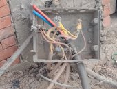 شكوى من وجود كابلات كهربائية مكشوفة بجوار مدرسة فى الخصوص بالقليوبية