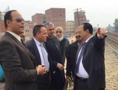صور.. رئيس "سكك حديد مصر" يعاين نفق السيارات والمشاة ببركة السبع 