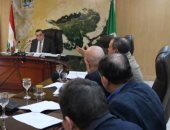 تعرف على قرارات محافظ الفيوم خلال اجتماع مجلس إدارة المنطقة الصناعية