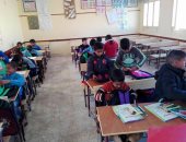 متطوعون يوزعون 450 شنطة وهدايا على طلبة الروضة بشمال سيناء