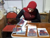 صور.. رشا فتحى توقع كتاب "البنات أسرار" بمعرض القاهرة للكتاب
