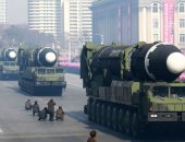 صور.. كوريا الشمالية تقيم عرضا عسكريا ضخما وفى مقدمته صواريخ عابرة للقارات