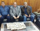 جمارك نوبيع تحبط محاولة تهريب كمية من النقد المصرى