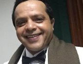 صورة جديدة من كواليس مسلسل "أرض النفاق" لمحمد هنيدى