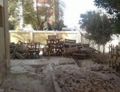 صور.. توقف العمل بمدرسة البنات منذ 10 أشهر وتكدس الطلاب فى مكان واحد بسوهاج