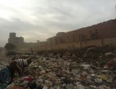 صور.. انتشار القمامة بشارع مكة المكرمة فى العمرانية