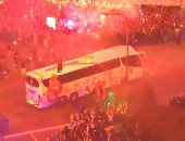 فيديو.. استقبال جماهيرى رائع لنجوم ريال مدريد قبل مواجهة سان جيرمان