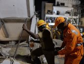 صور.. مصرع 3 أشخاص وإصابة 7 أخرين فى انهيار منزل من 5 طوابق بالهند
