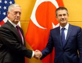 صور.. وزير الدفاع الأمريكى يحث تركيا على إبقاء التركيز صوب قتال داعش