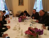 سامح شكرى يلتقى رئيسة لجنة العلاقات الخارجية بالبرلمان الصينى