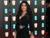 صور.. سلمى حايك بإطلالة محتشمة بحفل الـBAFTA