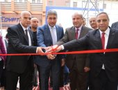 صور.. وزير الطيران المدنى يفتتح مبنى مصر للطيران للصيانة الجديد