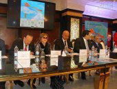 دقيقة حدادا على روح الناقد على أبو شادى بمؤتمر مهرجان شرم الشيخ السينمائى (صور)