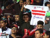 صور.. جماهير الأهلى والزمالك تؤازر المقاصة أمام بطل السنغال