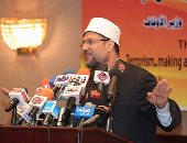 وزير الأوقاف: جنودنا قدموا البيعة إما النصر أو الشهادة وعلى النخبة نفس الدور (صور)