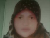 صور.. طالبة تناشد محافظ سوهاج علاجها على نفقة الدولة من مرض جلدى نادر