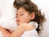 ما هى الأمراض الناتجة عن تنفس الطفل من الفم أثناء النوم؟