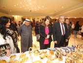 وزيرا التضامن والتموين يفتتحان السوق الخيرى بسفارة الكويت