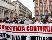 صور..تظاهر مئات الإيطاليين ضد العنصرية والفاشية