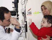 صور.. الكشف على 800 حالة ضمن قوافل تحيا مصر والأورمان لعلاج أمراض العيون بالغربية