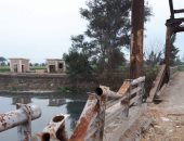 صور.. تهالك كوبرى أبو شمسية بالسنبلاوين فى الدقهلية