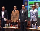 طارق الدسوقى لطلاب جامعة القناة: الفن أصله مصر واللغة هى أخطر ما يميز الهوية