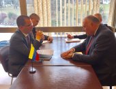 شكرى يستعرض مع نظيره الفنزويلى تطورات العملية العسكرية الشاملة فى سيناء