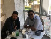 ميدو يهنئ شريف إكرامى بافتتاح مطعمه الجديد: "حظ سعيد"