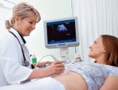 ما هى أسباب زيادة وزن الجنين خلال الحمل ونوع الولادة الأنسب؟