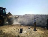 إزالة 8 حالات تعدى على الأراضى الزراعية بمدينة المنشاه بسوهاج