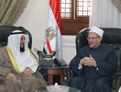 المفتى يبحث مع وفد رفيع المستوى من وزارة الأوقاف الكويتية التعاون الدينى