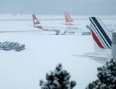 إعادة فتح مطار جنيف بعد إغلاقه بسبب العاصفة الثلجية "وحش من الشرق"