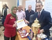 جامعة قناة السويس تكرم فريق متحدى الإعاقة المشارك فى أسبوع الجامعات