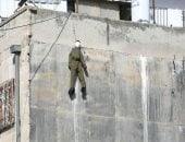 متطرفون يهود يشنقون دمية لجندى إسرائيلى فى القدس رفضاً للتجنيد