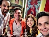 مصطفى خاطر ينشر أول صور من كواليس مسلسله الجديد "ربع رومى"