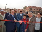 صور.. محافظ القليوبية يفتتح نقطة إطفاء القلج ويوزع 600 كرتونة منتجات غذائية