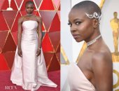 داناى جوريرا تلفت الأنظار وترسم على رأسها بحفل الأوسكار
