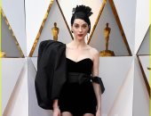 شاهد أغرب فستان حتى الآن بحفل الأوسكار الـ90