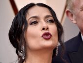 لهذا السبب تظن سلمى حايك أن الناس ستكرهها.. اعرف التفاصيل