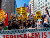 صور.. تظاهرات أمام البيت الأبيض للمطالبة بدولة فلسطينية مستقلة 