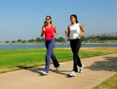 بلاش كسل عشان صحتك.. المشى السريع 10 دقائق يقى من أمراض القلب والسكر