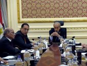 صور.. رئيس الوزراء يؤكد اهتمام الدولة بقضية التوعية بترشيد استخدام المياه