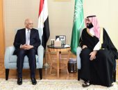 ولى عهد السعودية يستقبل رئيس البرلمان بمقر إقامته فى القاهرة.. صور