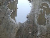 قارئ يشكو من تسرب مياه أسفل العقارات بشارع عبدون بشير بالكوم الأخضر